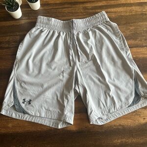 Under Armour Men's Light Gray Performance Athletic Shorts